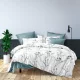 Liora fehér zöld virág mintás ágyneműhuzat garnitúra 3 részes