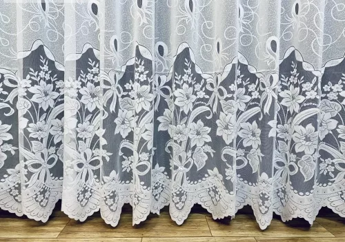 Kész függöny fehér alapon csattos 300x180cm