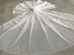Kész luxus függöny fehér alapon ezüst pálcás 300x260cm