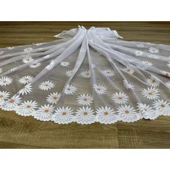 Kész függöny fehér alapon sárga margaréta 300x180cm