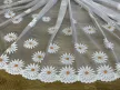 Kész függöny fehér alapon sárga margaréta 300x250cm