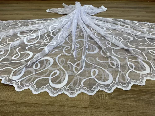 Kész függöny fehér alapon modern hullámos 200x180cm