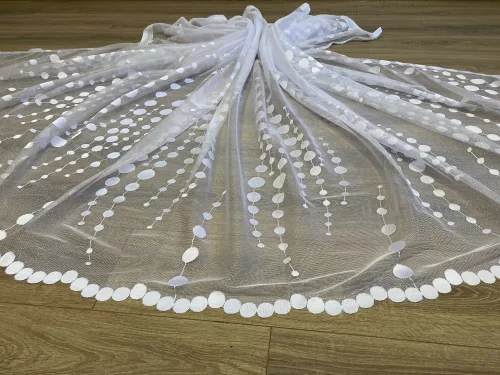Kész függöny fehér alapon Jacquard nagy pöttyös 300x250cm