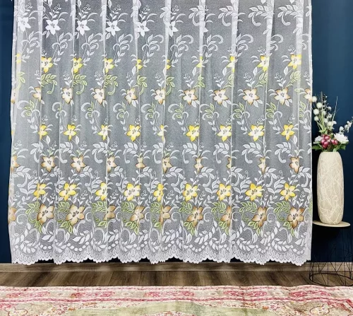 Kész függöny fehér alapon színes őszi leveles 300x180cm