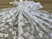 Kész függöny fehér alapon margarétás zöld leveles 300x250cm