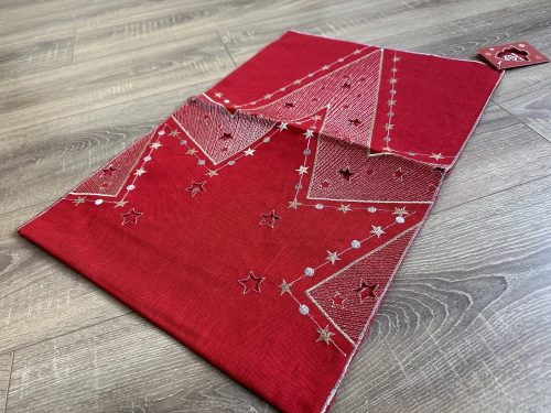 Karácsonyi asztalterítő piros háromszög 40x110cm
