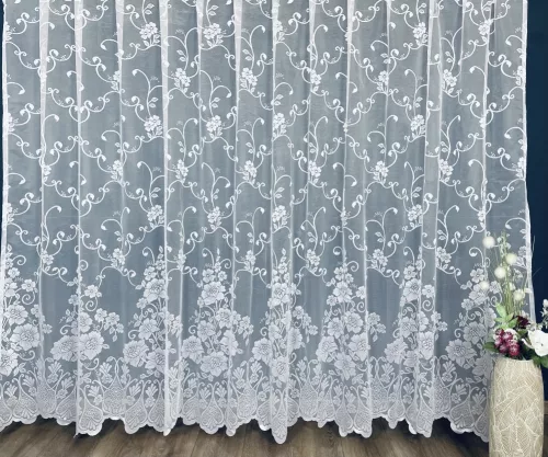 Kész függöny fehér alapon A24 300x180cm
