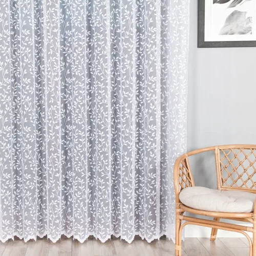 Kész függöny fehér alapon fehér kis levelek A6 300x180cm