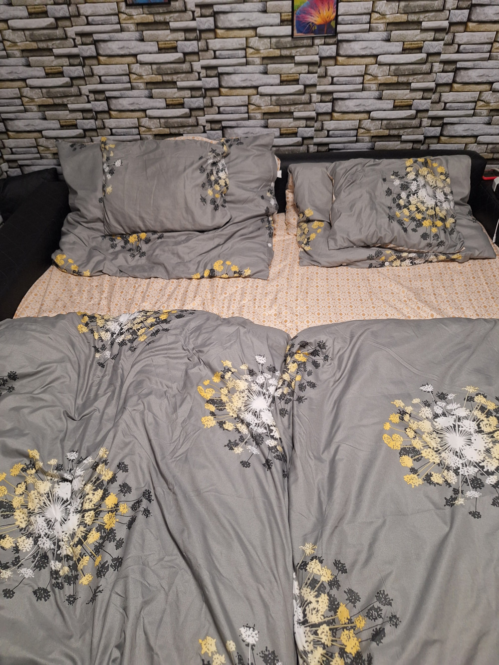   Amara szürke bézs virág mintás ágyneműhuzat garnitúra 3 részes
