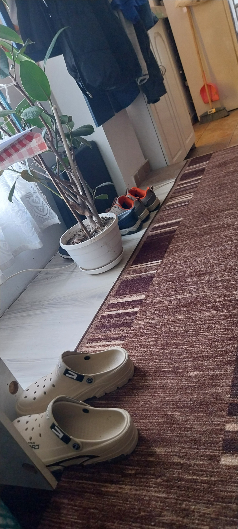     Futószőnyeg méterben Carneval szürke 67cm