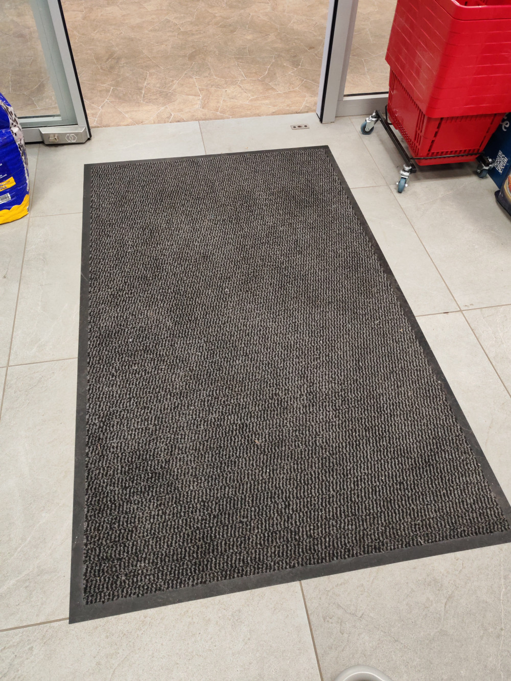 Vista szennyfogó lábtörlő piros 40x60cm